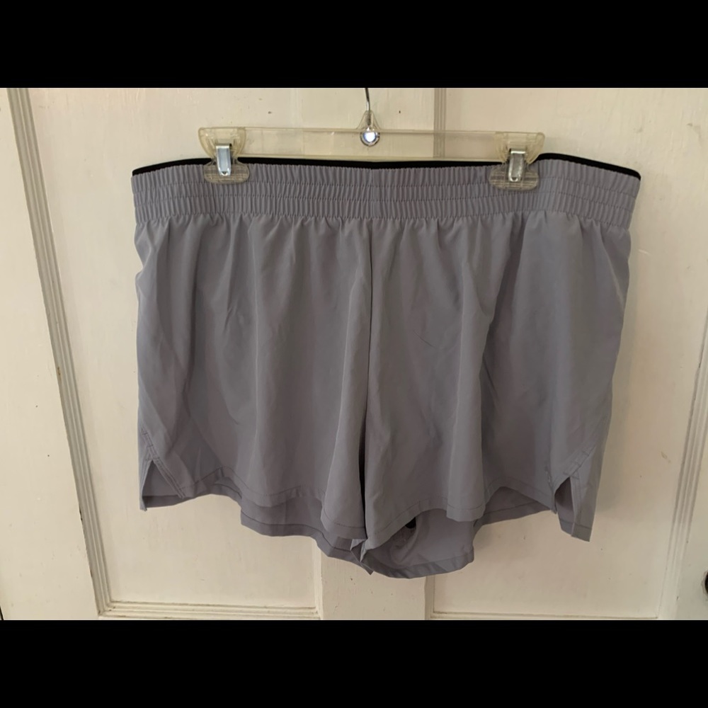 NWOT GapFit running shorts
